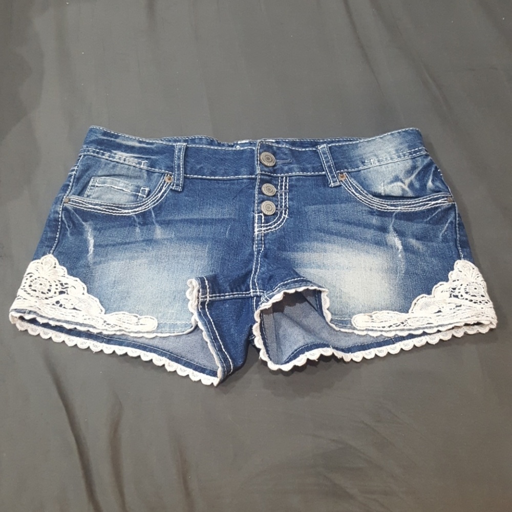 Amethyst shorts